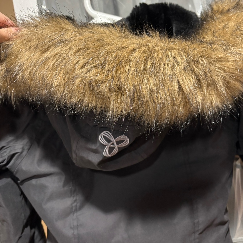 TNA XXS cropped winter parka - Picture 3 of 8